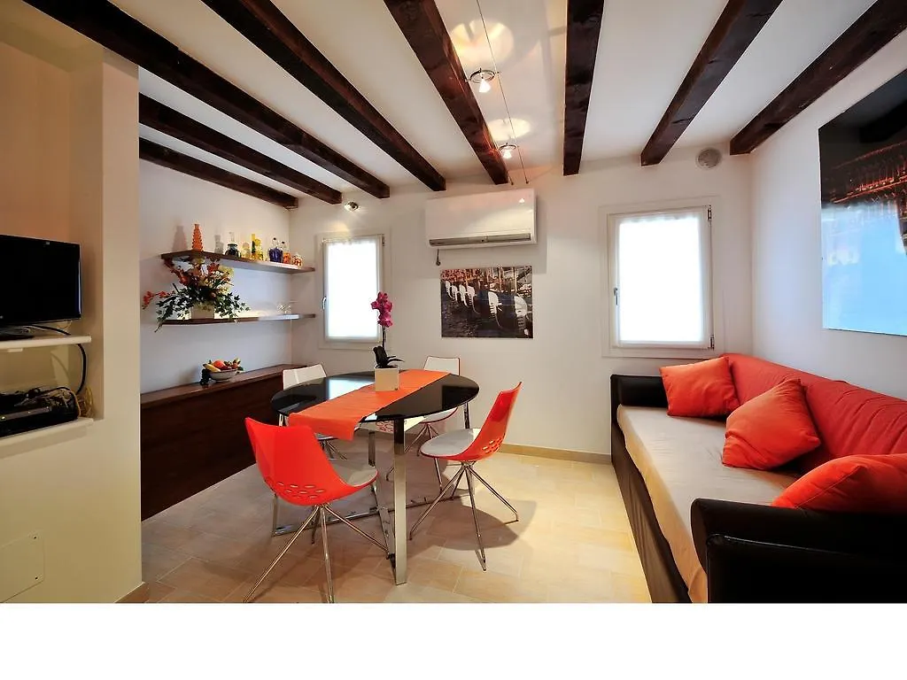 Palace La Vida Apartments - Faville Venice