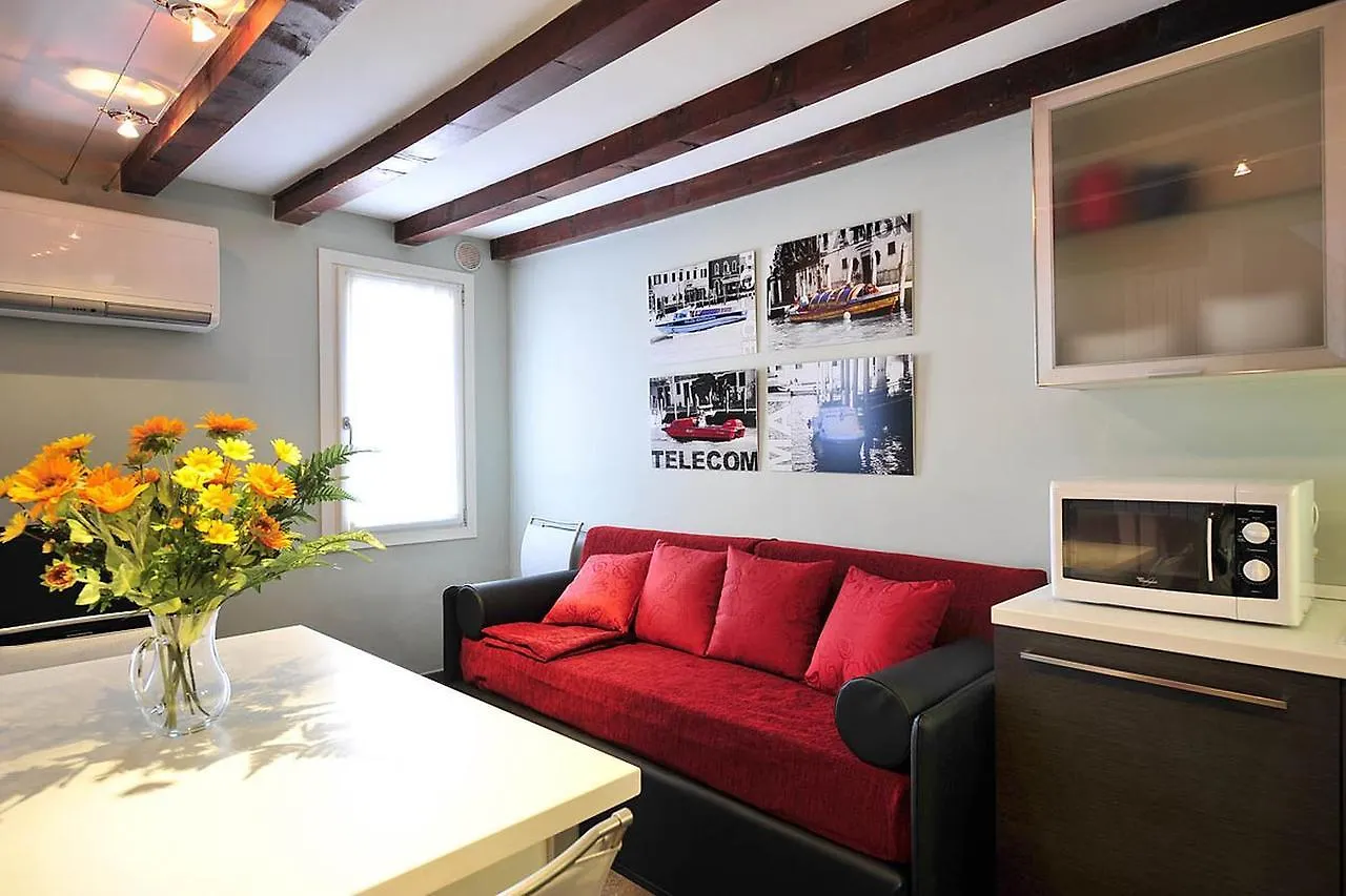 Palace La Vida Apartments By Wonderful Italy Βενετία